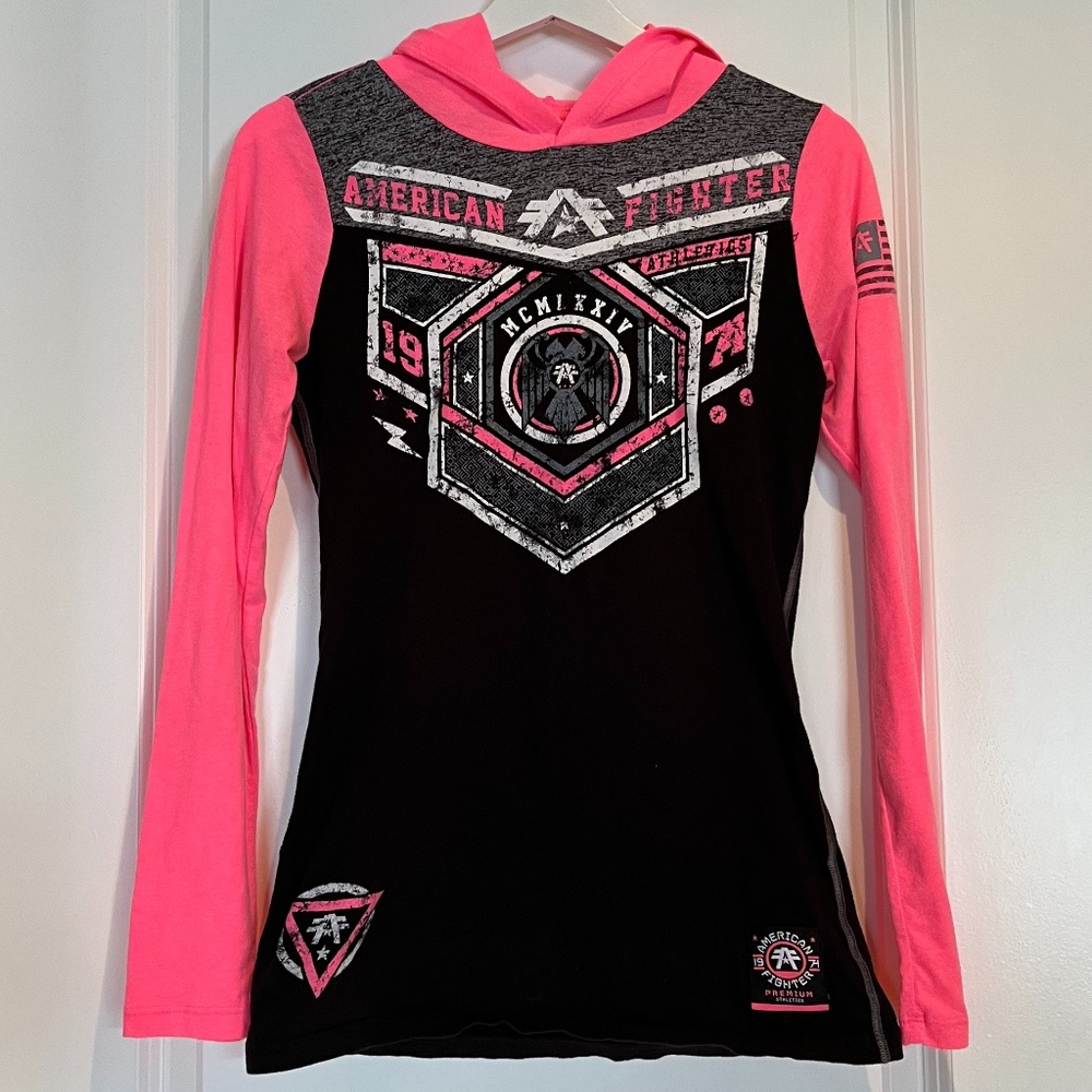 EUC - American Fighter T-Shirt